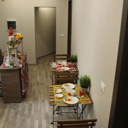 Tre Stelle Al Duomo לינה וארוחת בוקר 3*