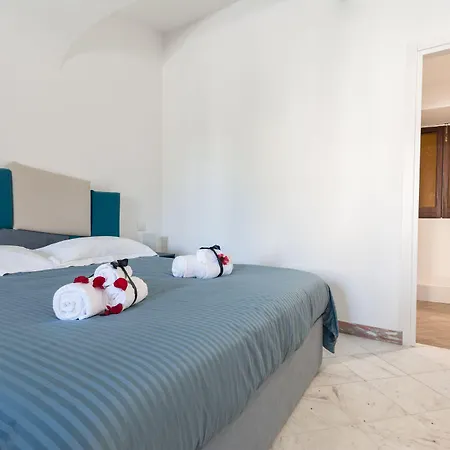 Tre Stelle Al Duomo Oda ve Kahvaltı