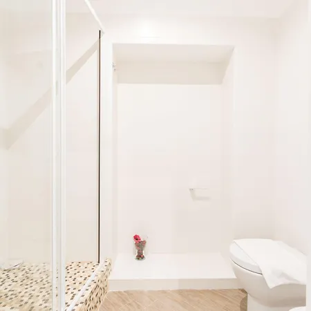 Tre Stelle Al Duomo Oda ve Kahvaltı 3*