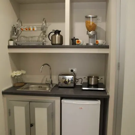 Tre Stelle Al Duomo Oda ve Kahvaltı Katanya