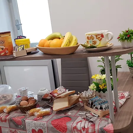 Oda ve Kahvaltı Tre Stelle Al Duomo 3*