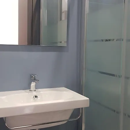 Oda ve Kahvaltı Tre Stelle Al Duomo 3*