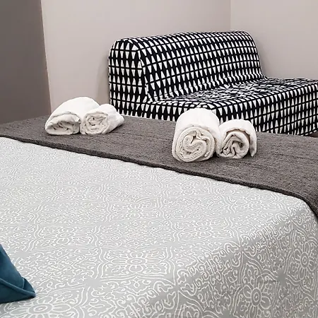 Tre Stelle Al Duomo Oda ve Kahvaltı 3*