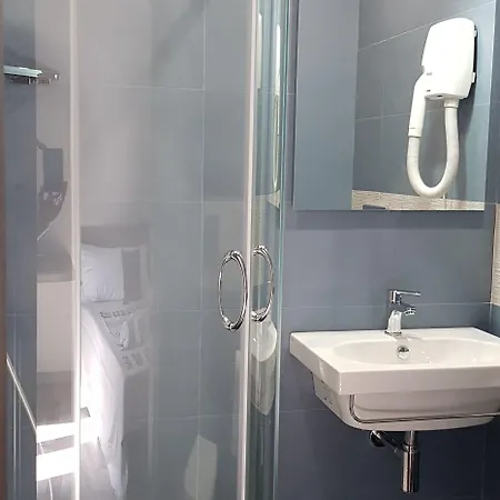 Tre Stelle Al Duomo Katanya