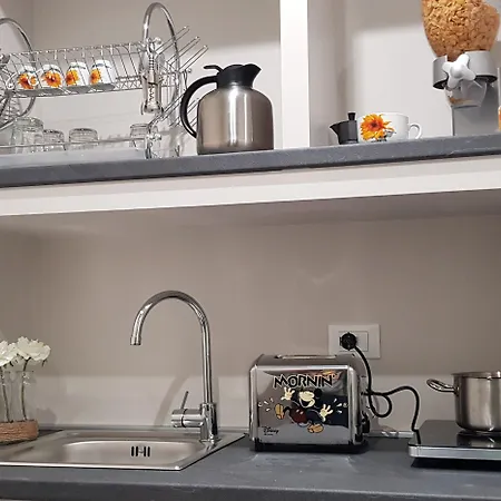 Tre Stelle Al Duomo Oda ve Kahvaltı 3*